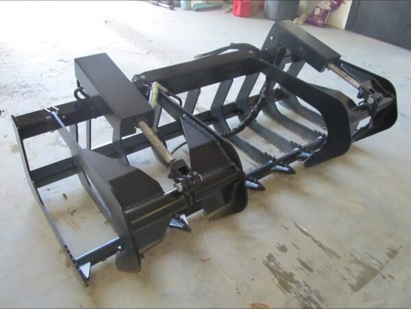 Compact Tractor Grapples - Image 2
